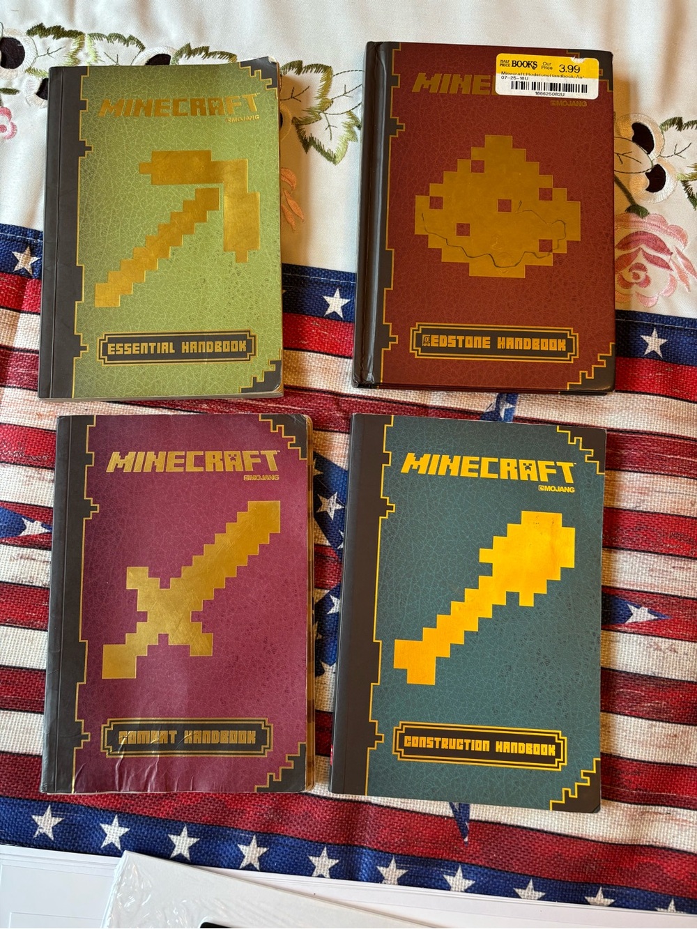 4 Minecraft books set
